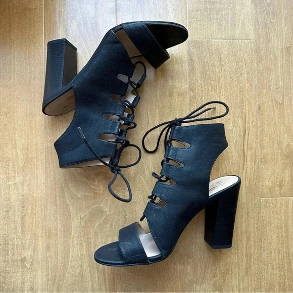 Mix No. 6 Black Lace Up Block Heels, Cocktail Party Sandal Heels, Size 10 - Picture 3 of 13